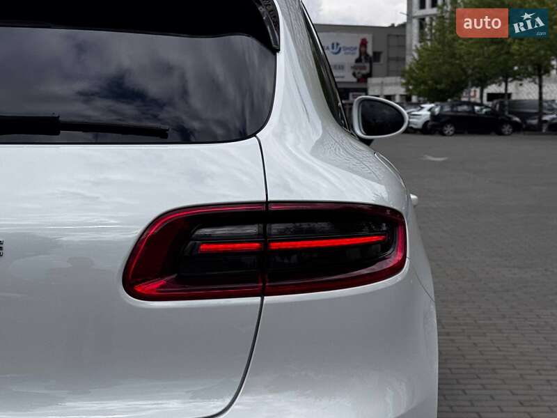 Внедорожник / Кроссовер Porsche Macan 2018 в Днепре