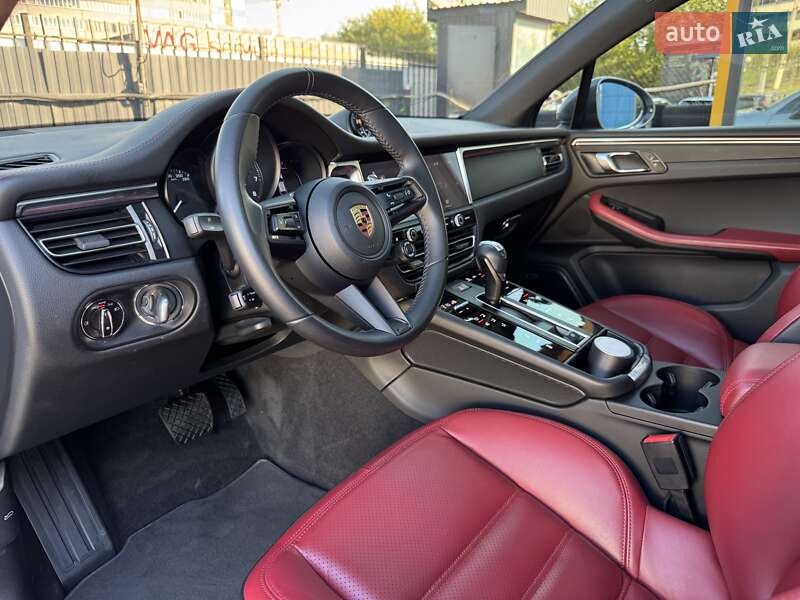 Позашляховик / Кросовер Porsche Macan 2023 в Києві