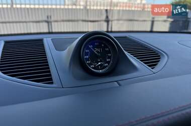 Внедорожник / Кроссовер Porsche Macan 2023 в 
