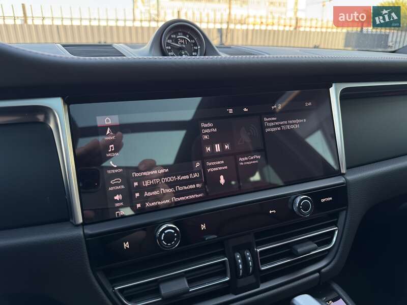 Позашляховик / Кросовер Porsche Macan 2023 в Києві