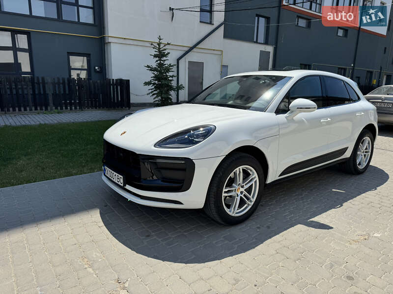Внедорожник / Кроссовер Porsche Macan 2023 в Чорткове