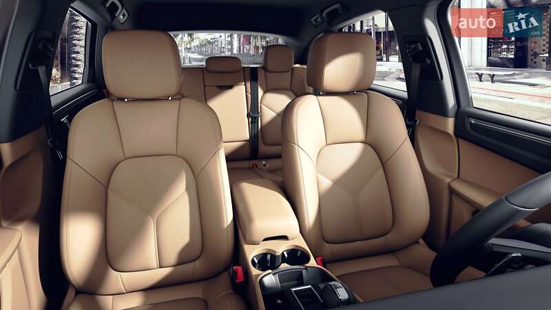 Внедорожник / Кроссовер Porsche Macan 2024 в Киеве