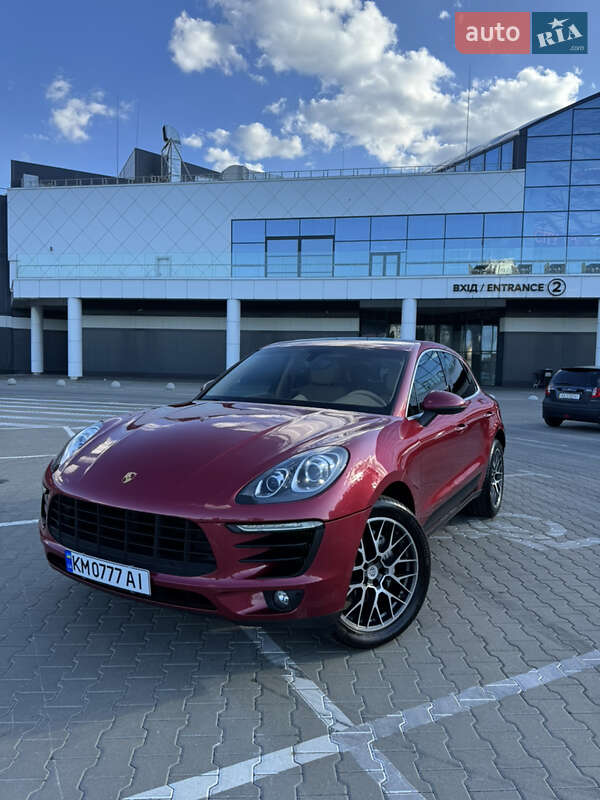 Позашляховик / Кросовер Porsche Macan 2015 в Києві