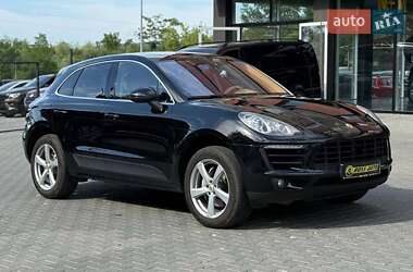 Внедорожник / Кроссовер Porsche Macan 2014 в Черновцах