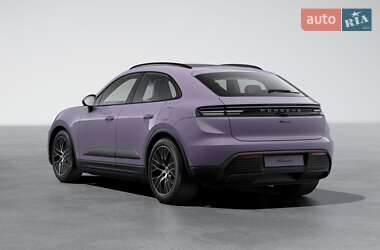 Внедорожник / Кроссовер Porsche Macan 2024 в 