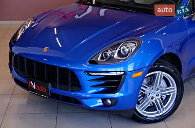 Внедорожник / Кроссовер Porsche Macan 2016 в 