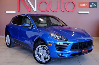 Внедорожник / Кроссовер Porsche Macan 2016 в 
