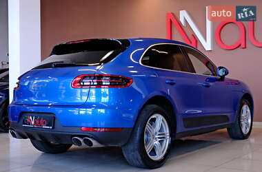 Внедорожник / Кроссовер Porsche Macan 2016 в 