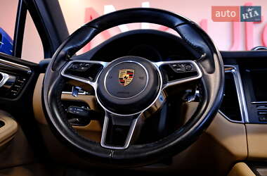 Внедорожник / Кроссовер Porsche Macan 2016 в 