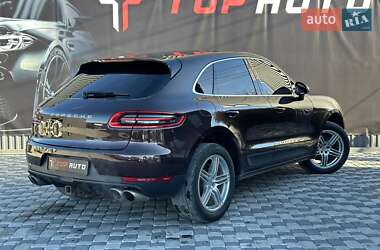 Внедорожник / Кроссовер Porsche Macan 2015 в 