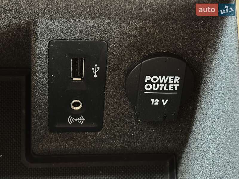 Внедорожник / Кроссовер Porsche Macan 2018 в Днепре фото 36 Внедорожник / Кроссовер Porsche Macan 2018 в Днепре