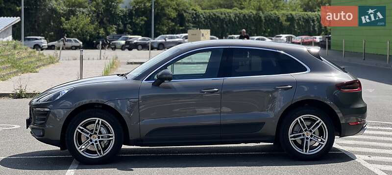 Внедорожник / Кроссовер Porsche Macan 2015 в Киеве