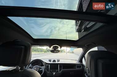 Внедорожник / Кроссовер Porsche Macan 2017 в 