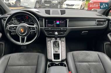 Внедорожник / Кроссовер Porsche Macan 2020 в 