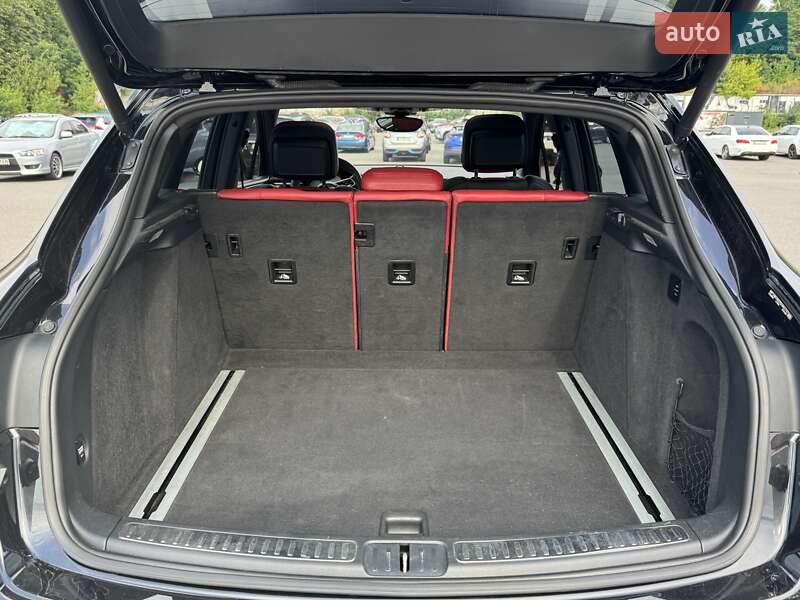 Внедорожник / Кроссовер Porsche Macan 2015 в Киеве