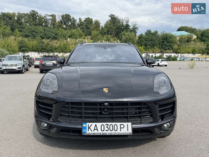 Внедорожник / Кроссовер Porsche Macan 2015 в Киеве