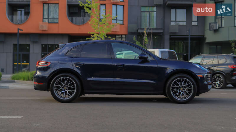 Позашляховик / Кросовер Porsche Macan 2018 в Києві