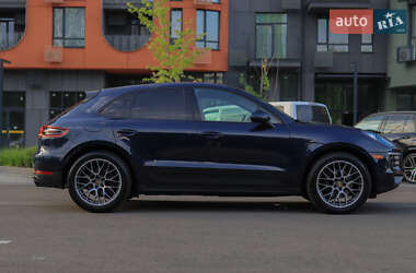 Внедорожник / Кроссовер Porsche Macan 2018 в 