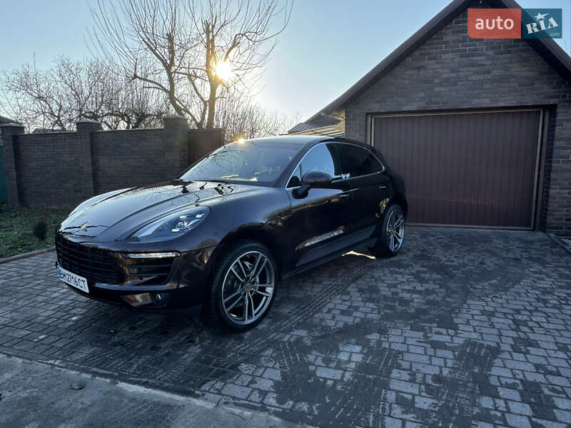 Porsche Macan 2015