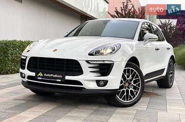 Внедорожник / Кроссовер Porsche Macan 2016 в 