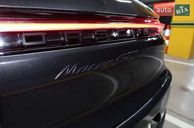 Внедорожник / Кроссовер Porsche Macan 2021 в 