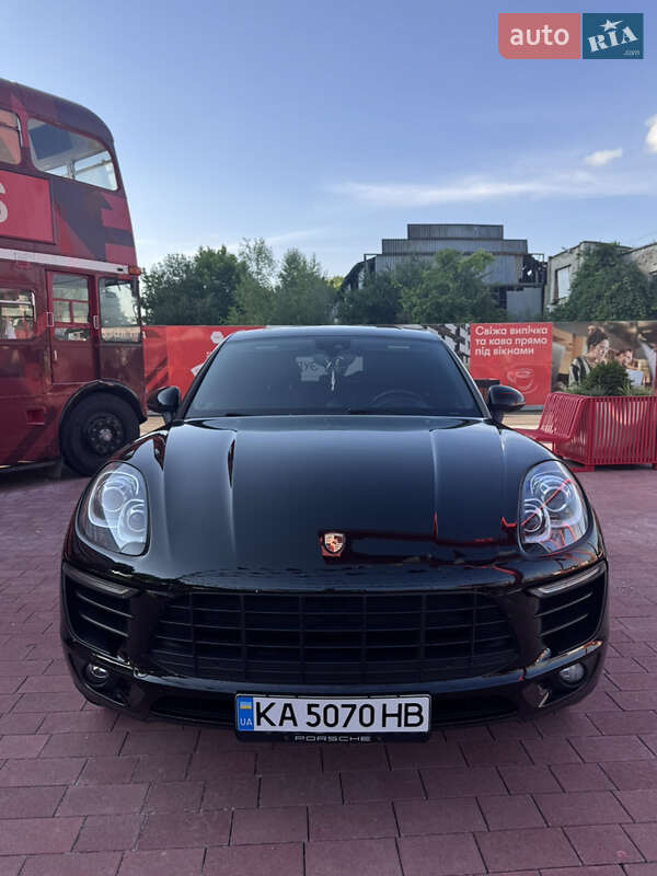 Внедорожник / Кроссовер Porsche Macan 2014 в Львове