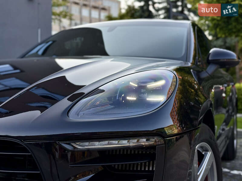 Позашляховик / Кросовер Porsche Macan 2014 в Львові
