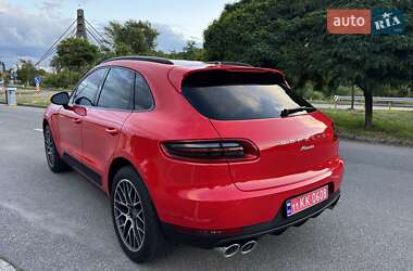 Внедорожник / Кроссовер Porsche Macan 2018 в 