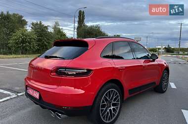 Внедорожник / Кроссовер Porsche Macan 2018 в 