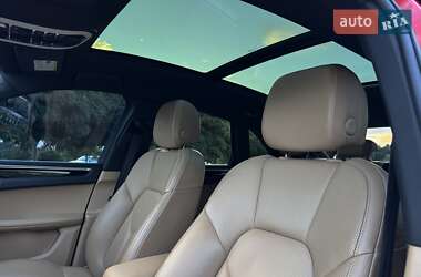 Внедорожник / Кроссовер Porsche Macan 2018 в 