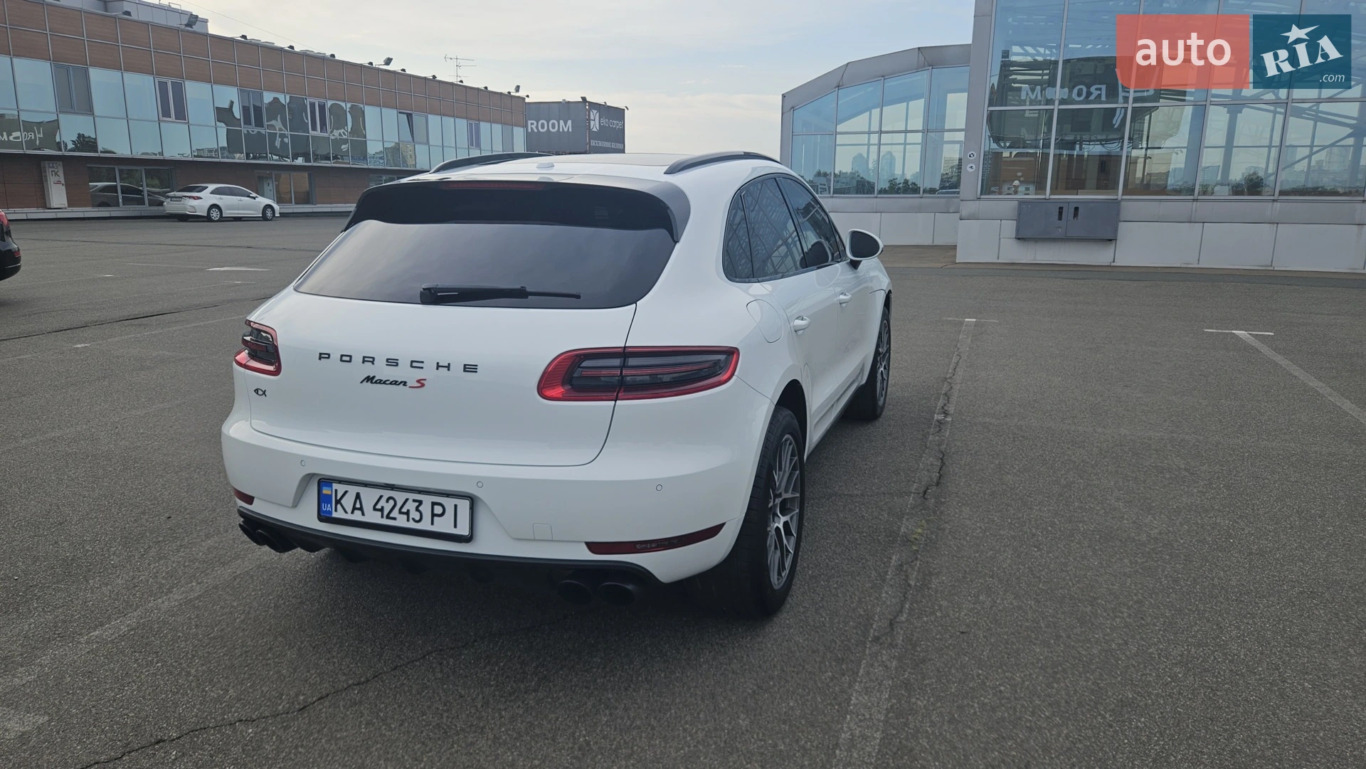 2018 Porsche Macan - мініатюра 12