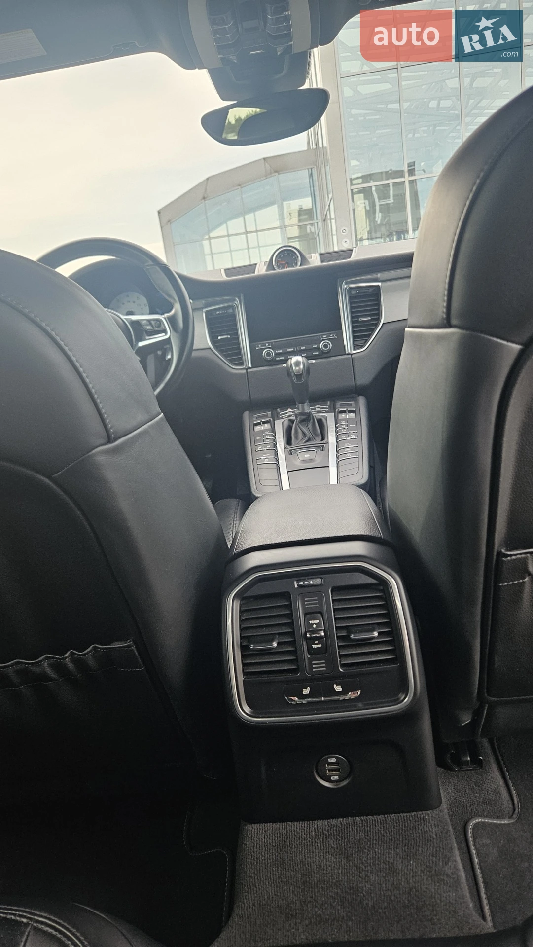 2018 Porsche Macan - мініатюра 31