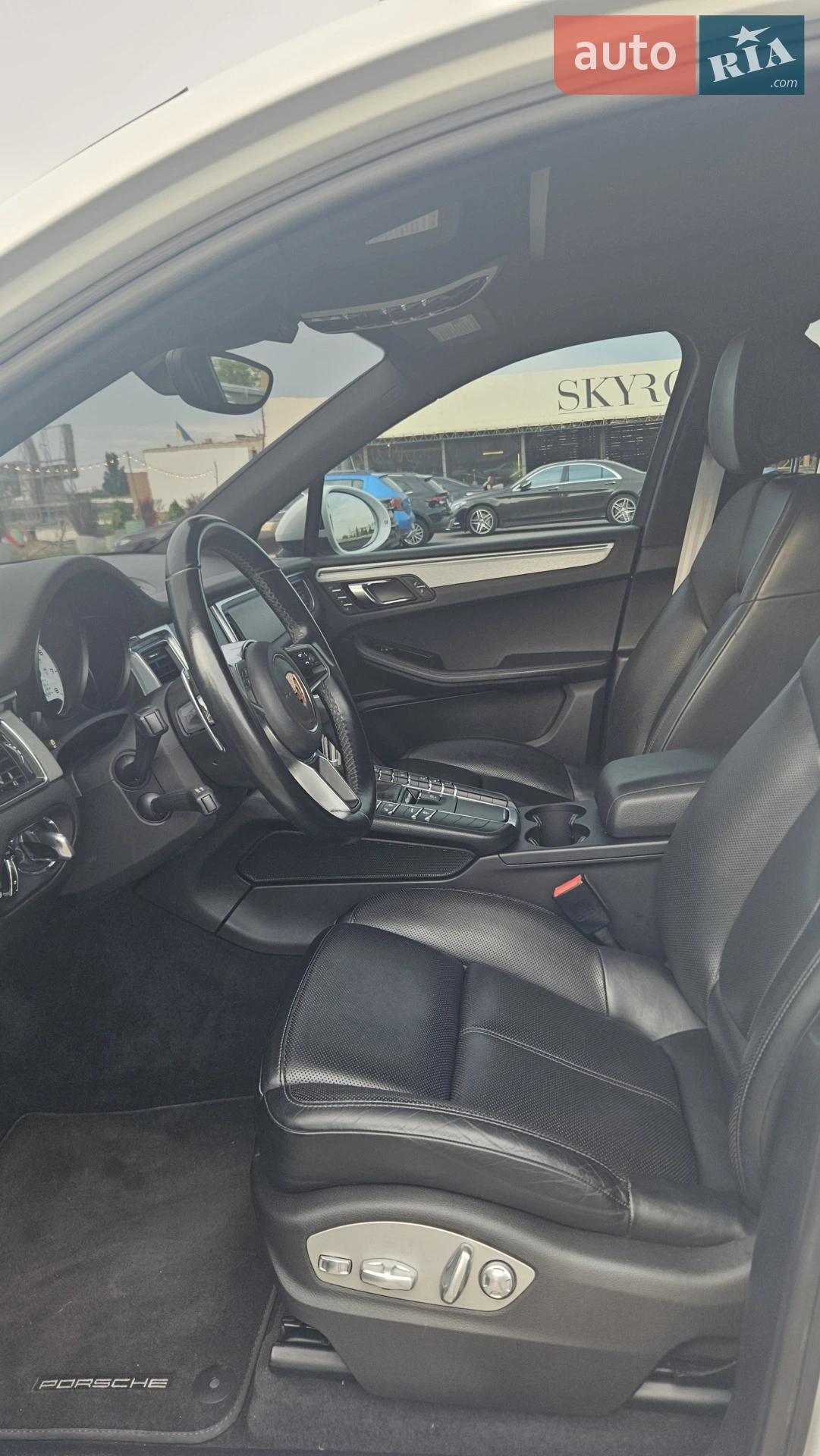 2018 Porsche Macan - мініатюра 37