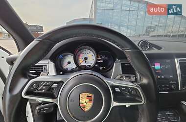 Внедорожник / Кроссовер Porsche Macan 2018 в Киеве