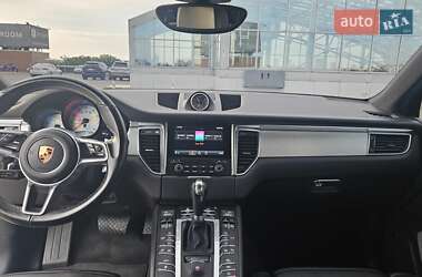 Внедорожник / Кроссовер Porsche Macan 2018 в Киеве