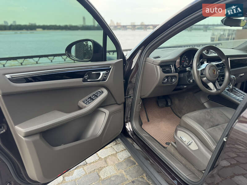 Внедорожник / Кроссовер Porsche Macan 2020 в Киеве фото 34 Внедорожник / Кроссовер Porsche Macan 2020 в Киеве