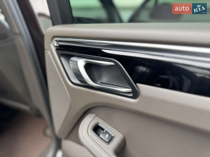 Внедорожник / Кроссовер Porsche Macan 2020 в Киеве фото 58 Внедорожник / Кроссовер Porsche Macan 2020 в Киеве