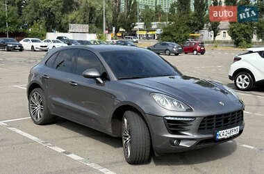 Внедорожник / Кроссовер Porsche Macan 2014 в 
