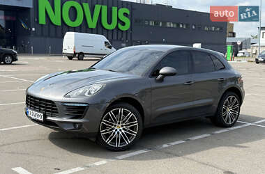 Внедорожник / Кроссовер Porsche Macan 2014 в 