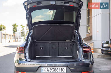 Внедорожник / Кроссовер Porsche Macan 2016 в 