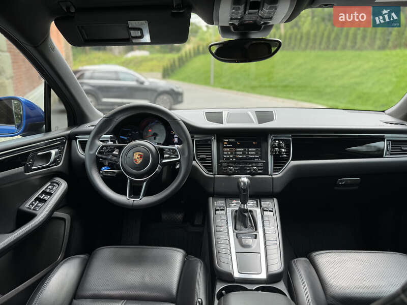 Внедорожник / Кроссовер Porsche Macan 2015 в Львове