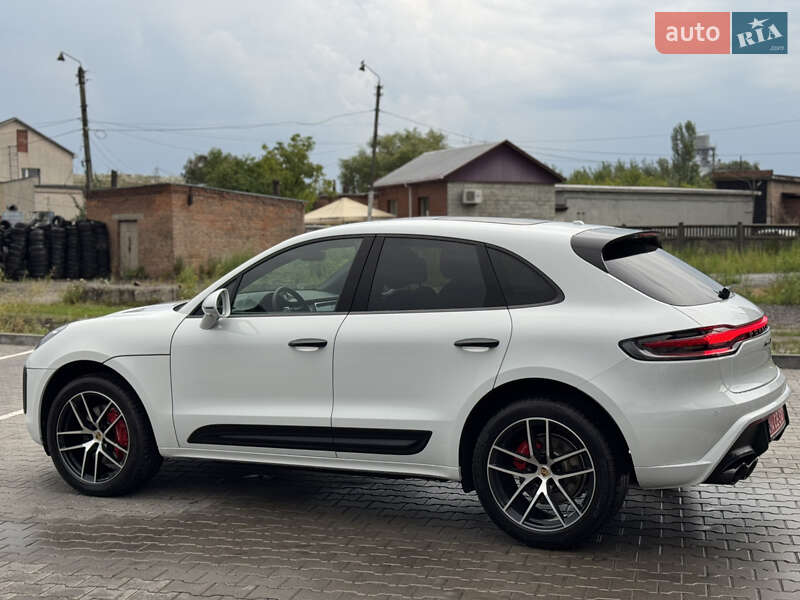 Позашляховик / Кросовер Porsche Macan 2023 в Вінниці
