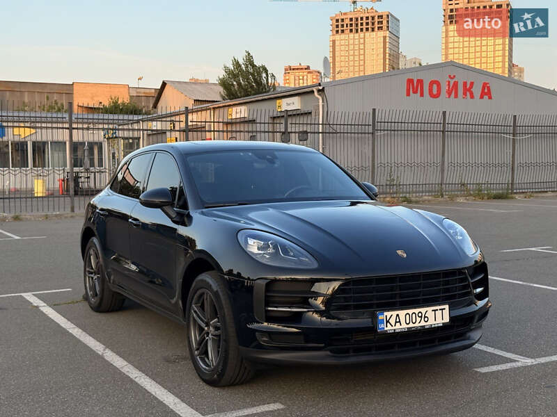 Porsche Macan 2020
