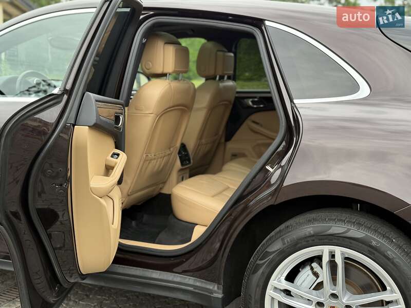 Внедорожник / Кроссовер Porsche Macan 2018 в Львове фото 84 Внедорожник / Кроссовер Porsche Macan 2018 в Львове