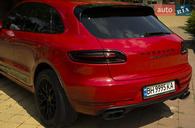 Внедорожник / Кроссовер Porsche Macan 2017 в 