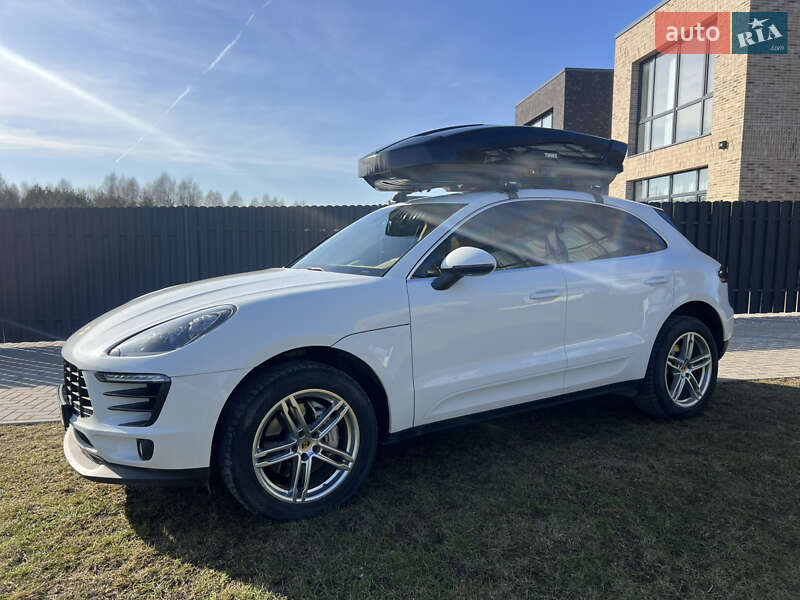 Porsche Macan 2015