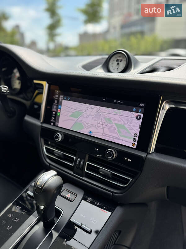 Внедорожник / Кроссовер Porsche Macan 2022 в Киеве фото 18 Внедорожник / Кроссовер Porsche Macan 2022 в Киеве