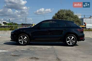 Внедорожник / Кроссовер Porsche Macan 2018 в 