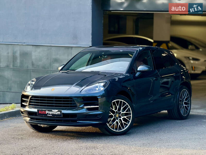 Porsche Macan 2020