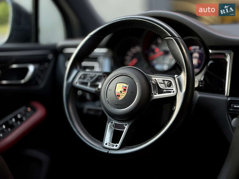 Внедорожник / Кроссовер Porsche Macan 2020 в Харькове